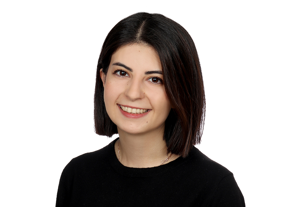 Ece Üstündağ
